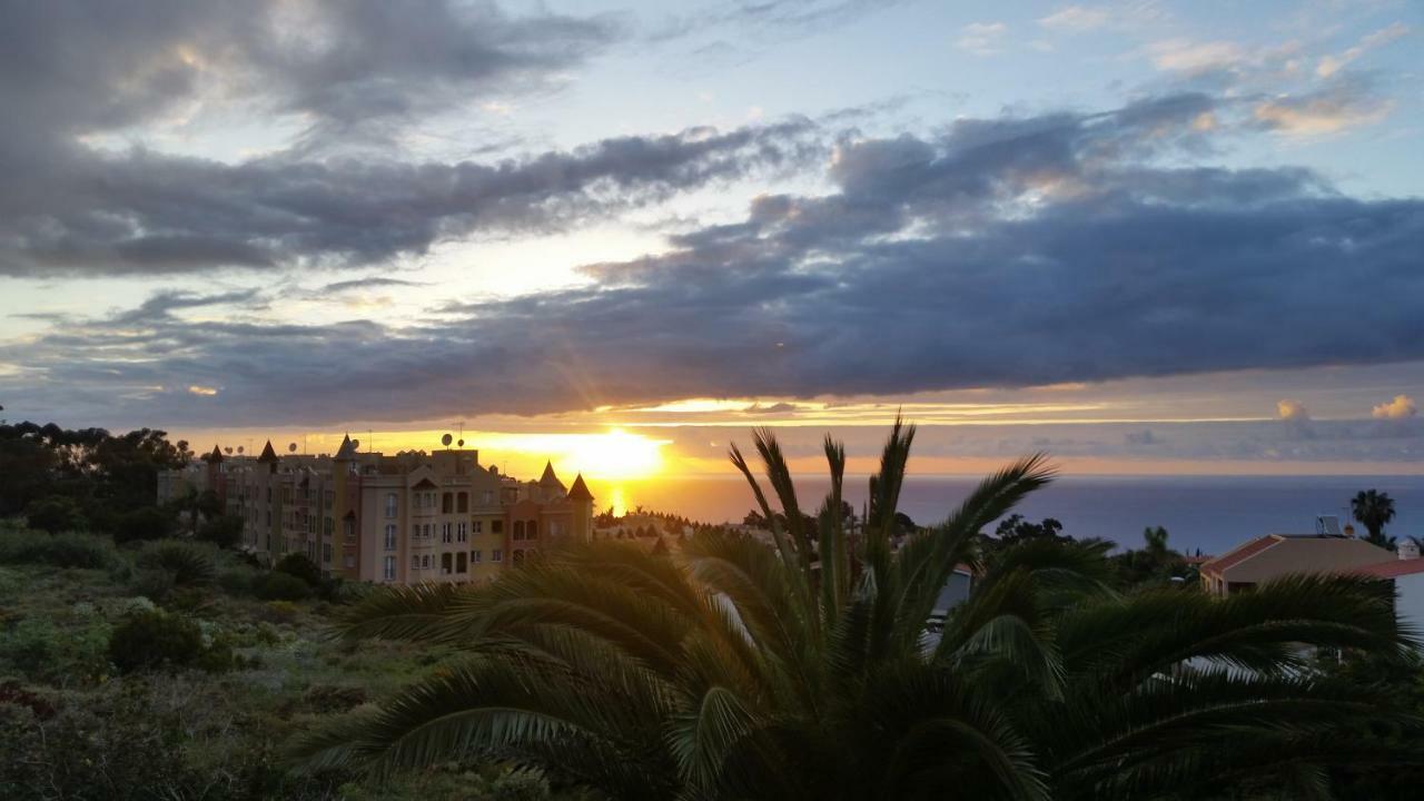 Апартаменти Sissi Boutique - The Terrace Between Ocean And Teide Санта-Урсула Екстер'єр фото